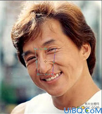 Photoshop把人物的鼻子变小