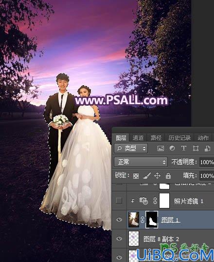 Photoshop婚纱照调色：给秋景树林中拍摄的情侣婚片调出浪漫的紫色霞光