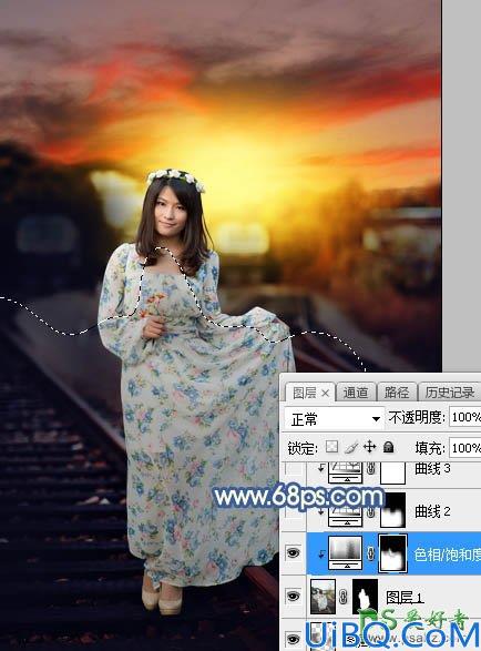 Photoshop给外景拍摄的碎花裙大众脸美少妇写真照调出浪漫温馨的