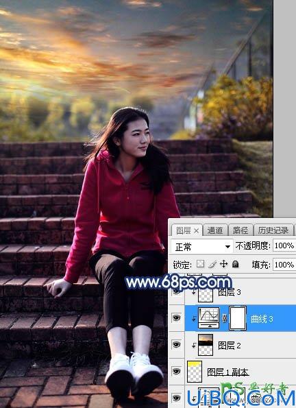 Photoshop给古建筑边自拍的红色运动装青春少女写真图片调出霞光