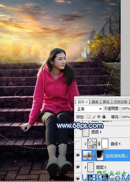 Photoshop给古建筑边自拍的红色运动装青春少女写真图片调出霞光