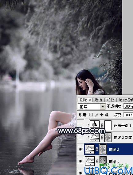 Photoshop给春天里的清纯少女玉腿美脚写真照调出梦幻的暗蓝色