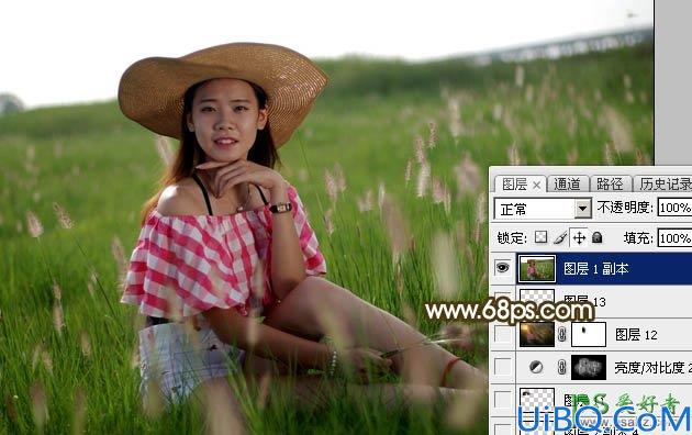 Photoshop调色教程：给草原上自拍的未成年少女图片调出唯美的晨曦阳光色