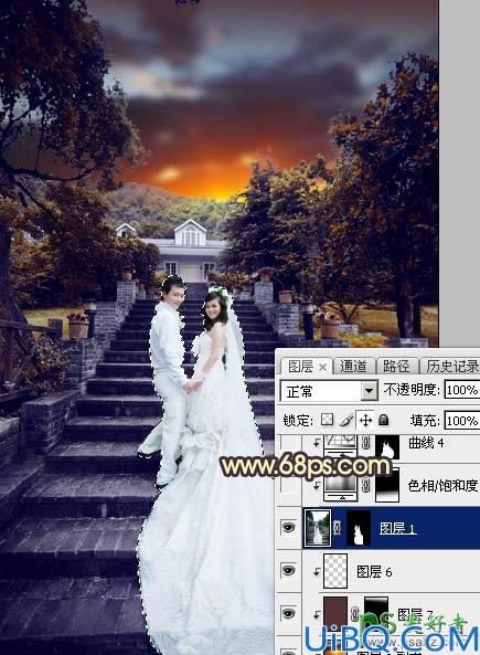 Photoshop调色教程:给古建筑风景图片中拍摄的情侣婚纱照调出唯美的黄色