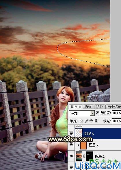 Photoshop美女照片调色：给公园木桥上自拍的可爱女生照片调出唯美橙色