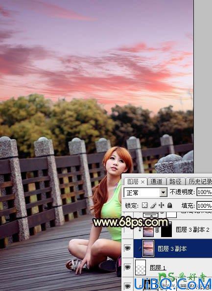 Photoshop美女照片调色：给公园木桥上自拍的可爱女生照片调出唯美橙色