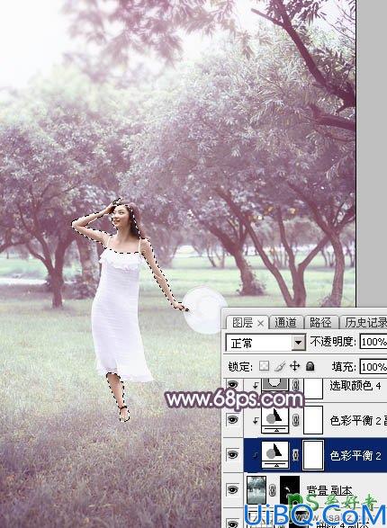 Photoshop美女图片调色教程：给树林中自拍的唯美女生照片调出淡调紫红色