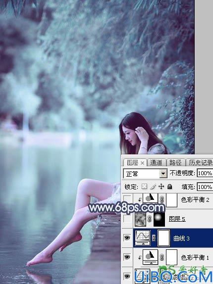 Photoshop调色教程：给水塘边的清纯玉腿美少女写真图片调出唯美的青蓝色