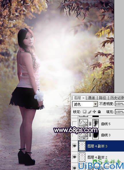 Photoshop调色教程：给树林中自拍的可爱女孩生活照调出秋季蓝紫色