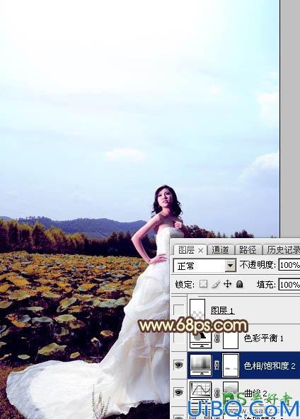 Photoshop婚纱照调色教程：给荷塘边外拍的美女大气婚纱照调出温暖的晨曦