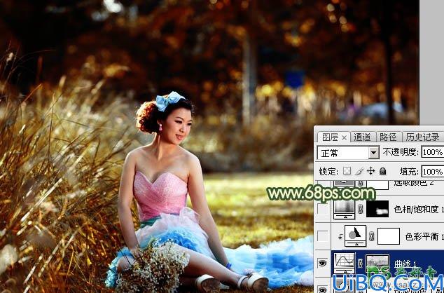 Photoshop给绿草地上的唯美女生婚纱照调出漂亮的高对比度秋景色