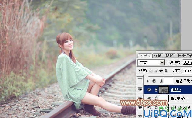 Photoshop图片调色实例教程:给铁轨上自拍的甜美女孩儿调出青绿色