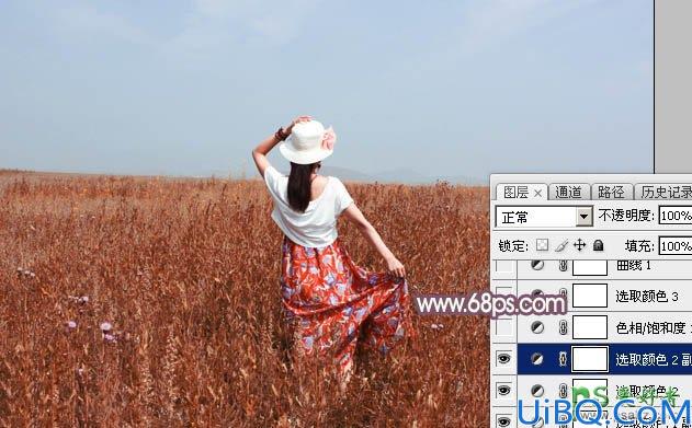 Photoshop美女照片调色实例：给芳草中的清新少女写真照调出秋景青红色