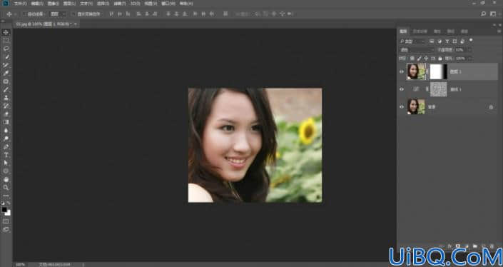 Photoshop磨皮教程：用通道工具快速给女生人像进行磨皮，修出光滑的皮肤