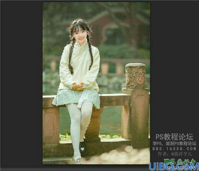 Photoshop抠发丝教程：十分钟学习给美女学生照完美抠发丝。